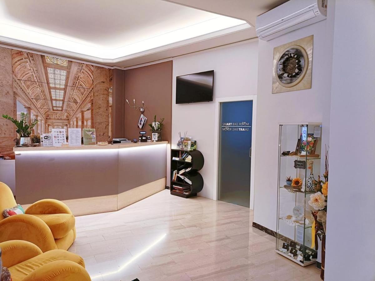 Smart Hotel Bartolini Montecatini Terme Exteriör bild